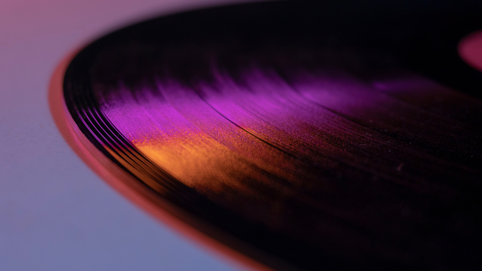 Vinyl violet
